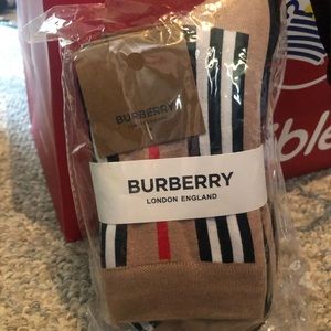 Burberry socks